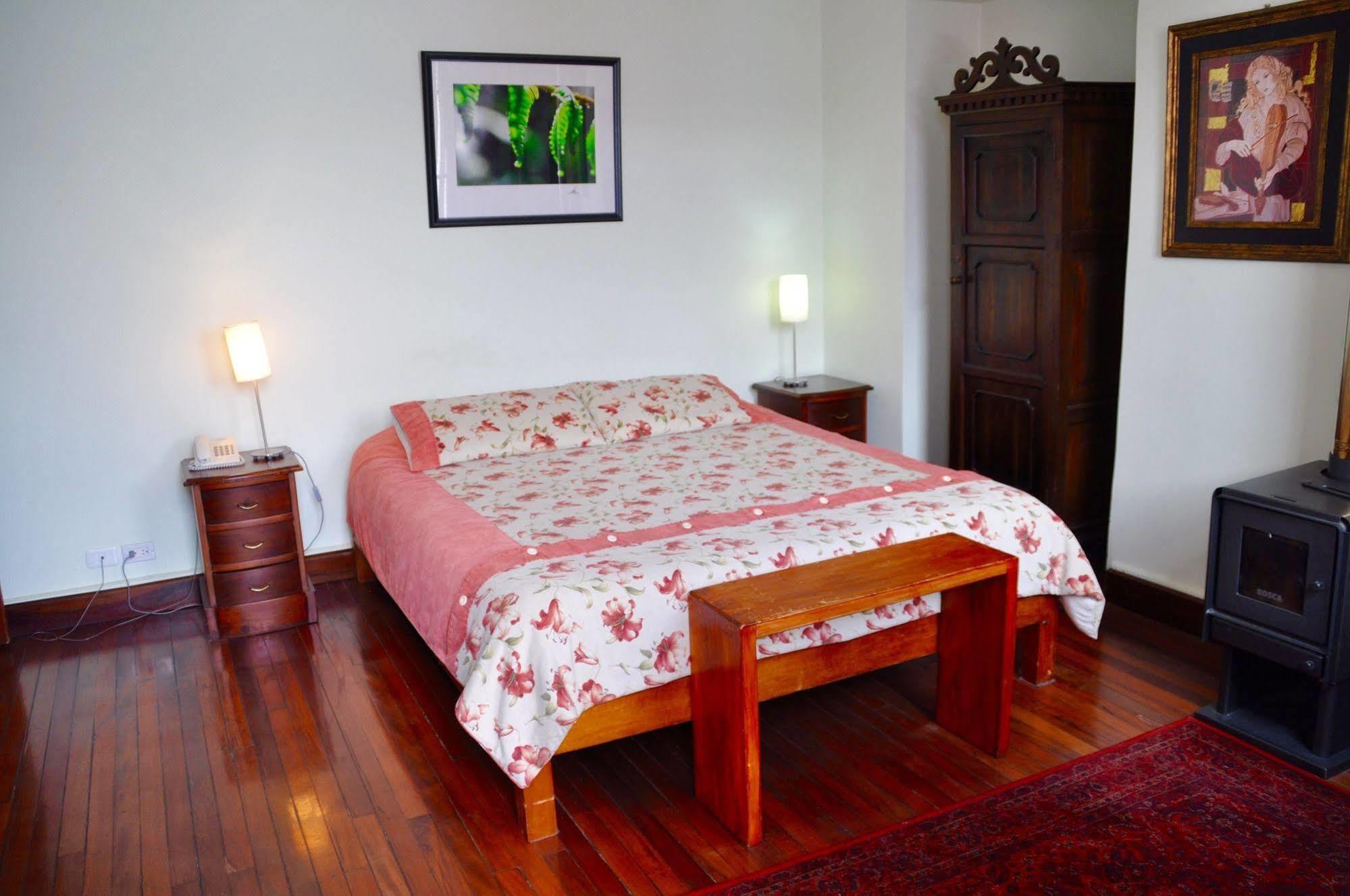 Boutique Hotel Casa Foch กีโต ภายนอก รูปภาพ