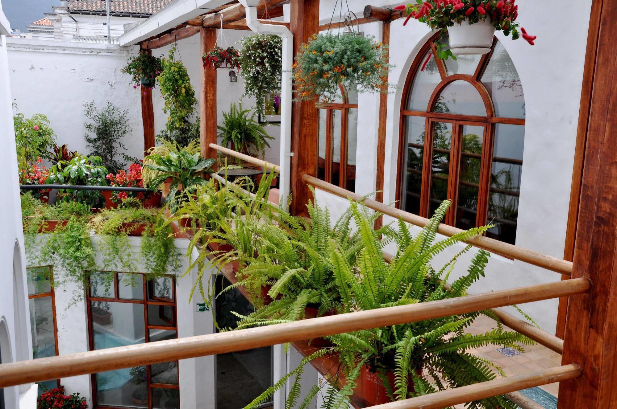 Boutique Hotel Casa Foch กีโต ภายนอก รูปภาพ