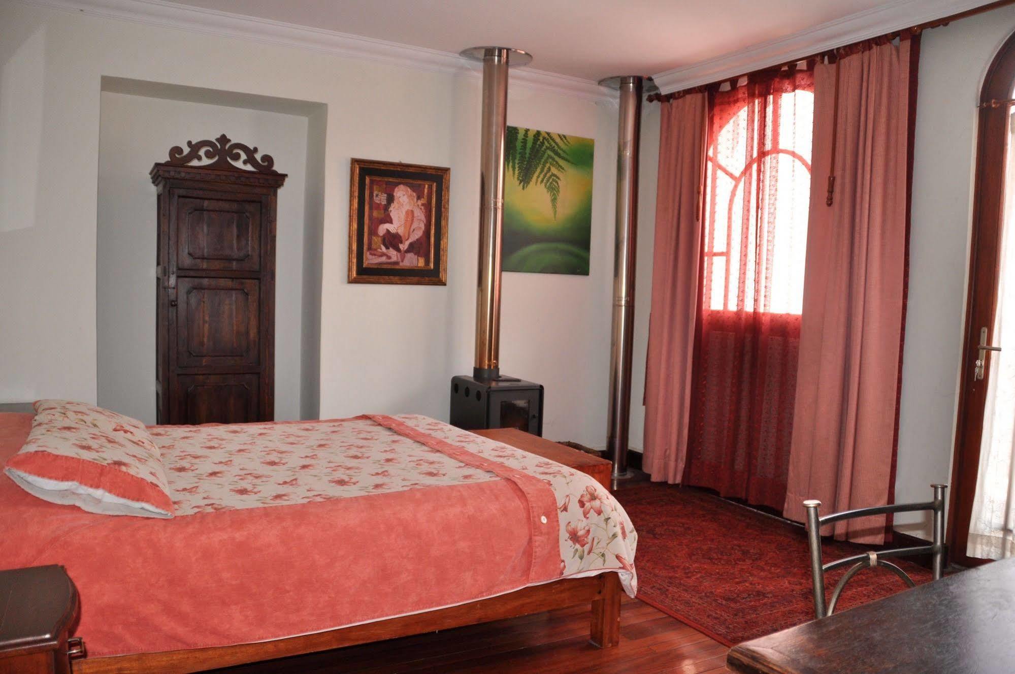 Boutique Hotel Casa Foch กีโต ภายนอก รูปภาพ